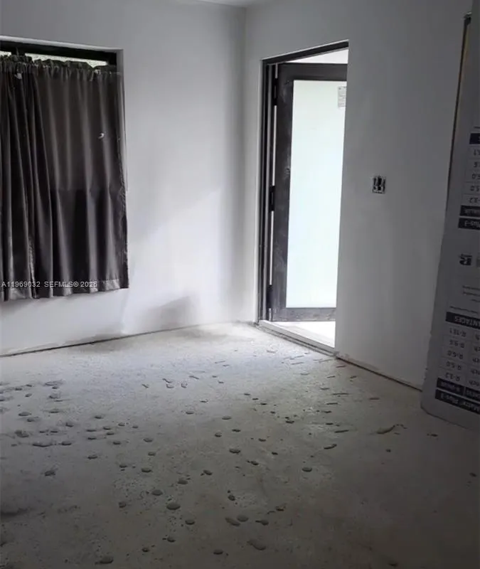 1112 SW 11th Ave, Miami FL 33129