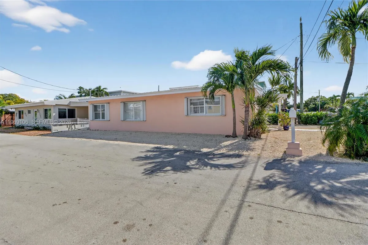 11405 3rd Avenue Ocean, Marathon FL 33050