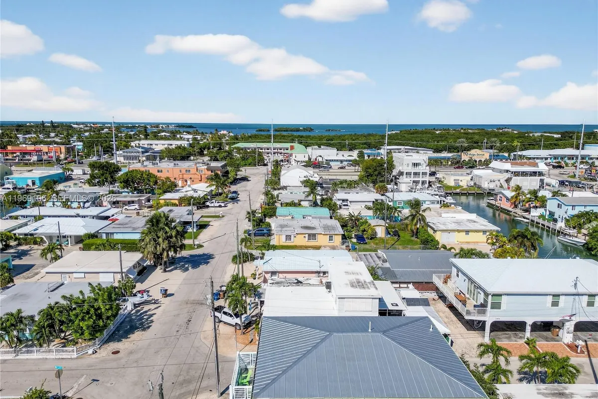 11405 3rd Avenue Ocean, Marathon FL 33050
