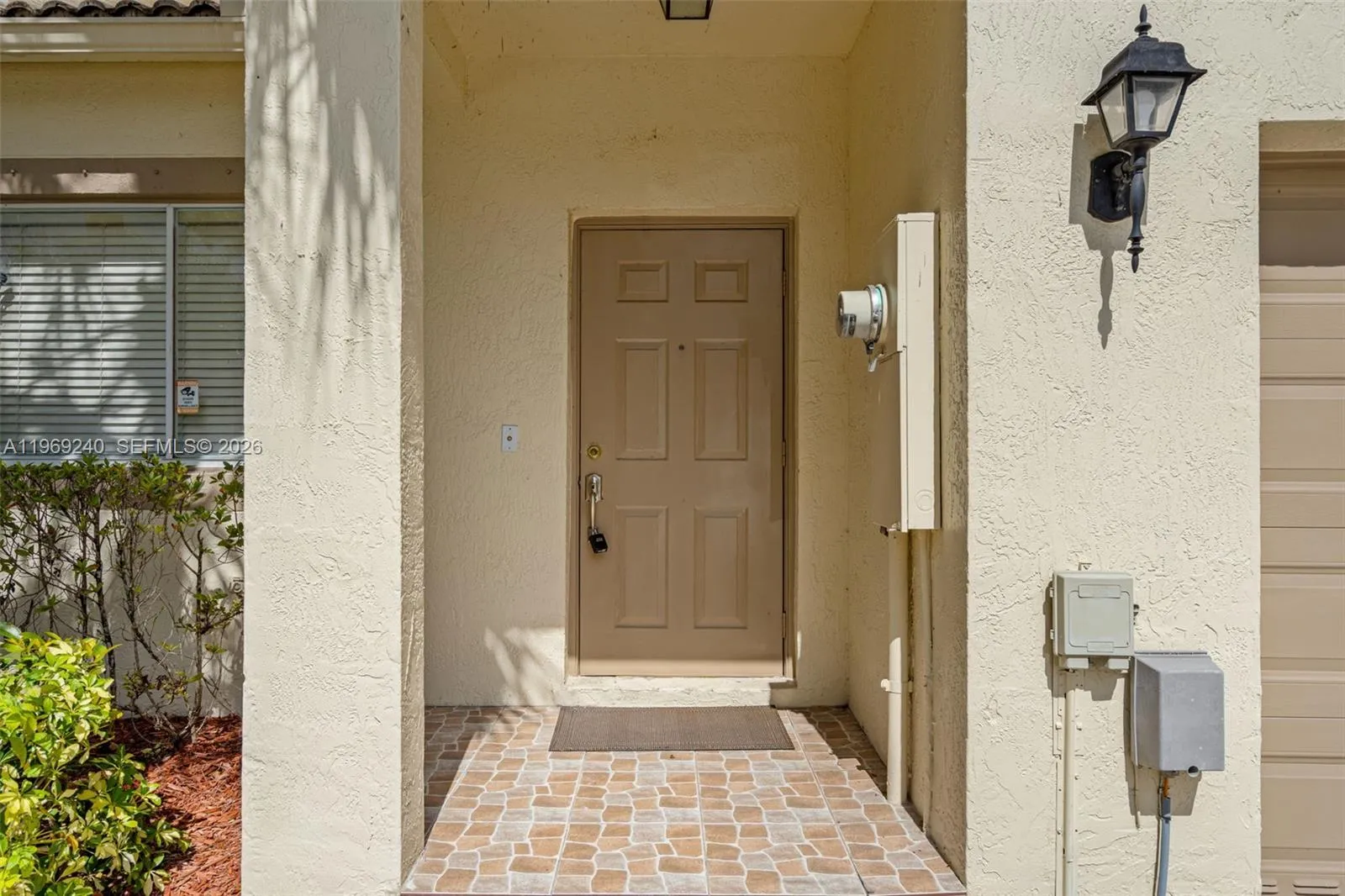 4722 Lago Vista Dr, Coconut Creek FL 33073