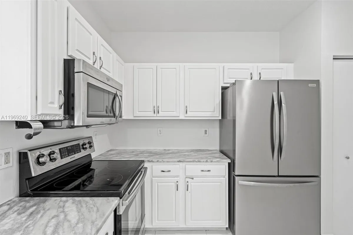 4722 Lago Vista Dr, Coconut Creek FL 33073