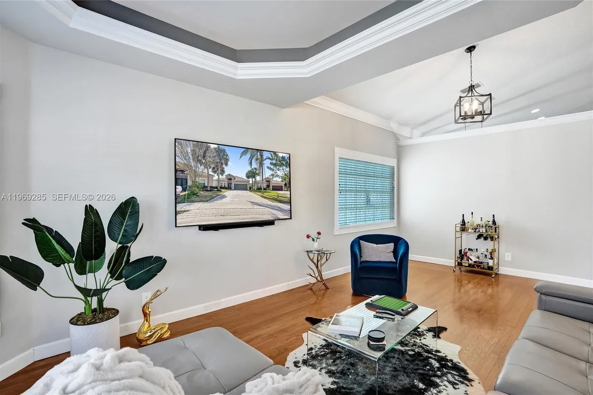 4072 NW 62nd Ct, Coconut Creek FL 33073