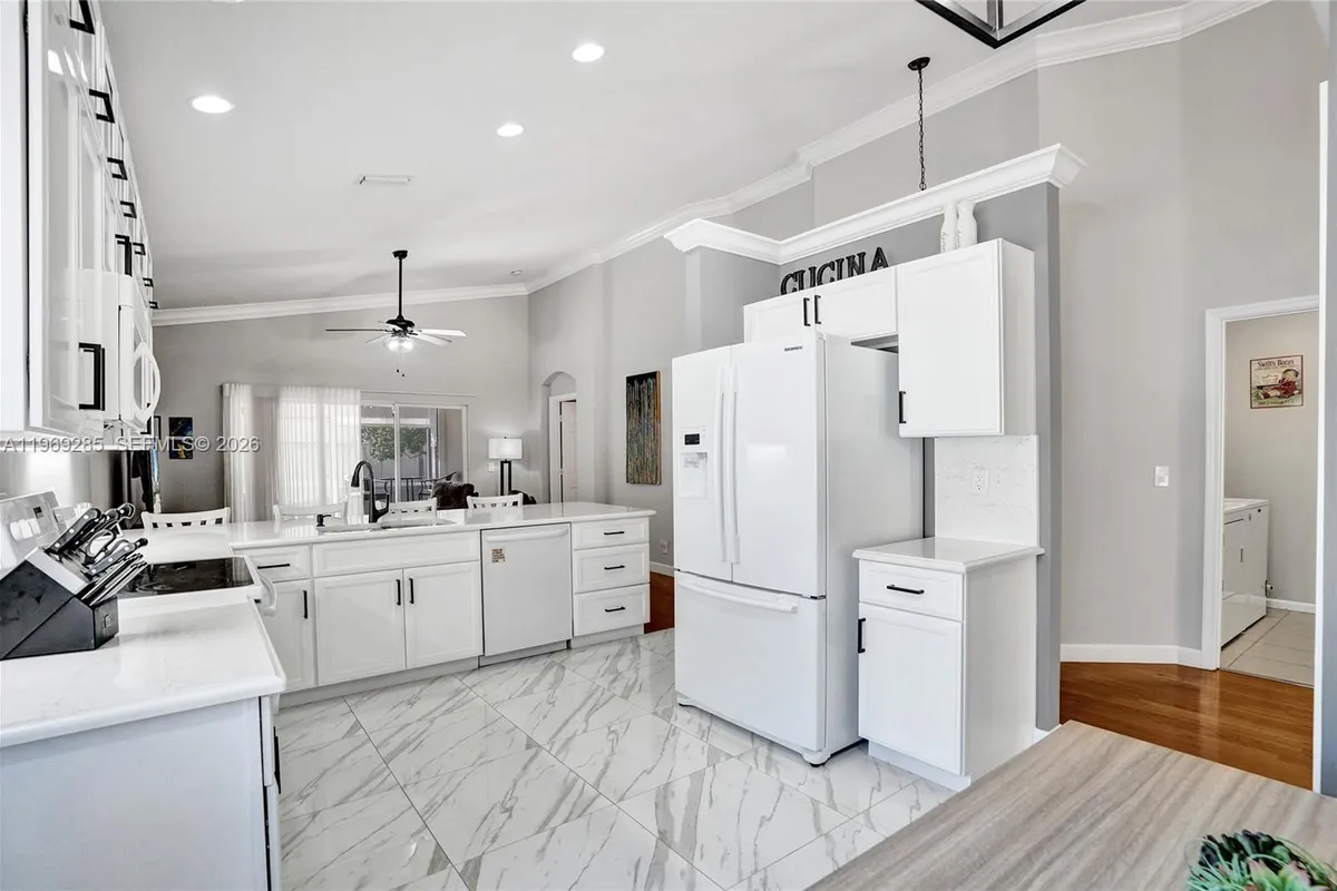 4072 NW 62nd Ct, Coconut Creek FL 33073