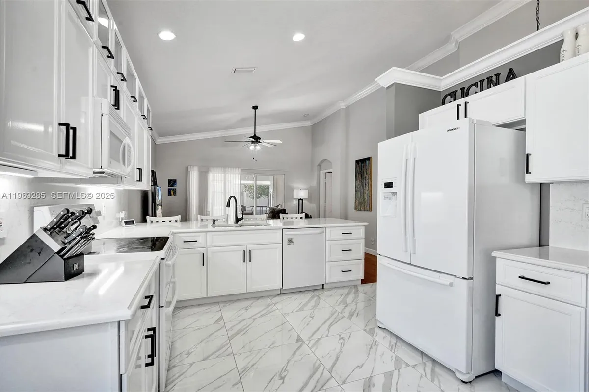 4072 NW 62nd Ct, Coconut Creek FL 33073