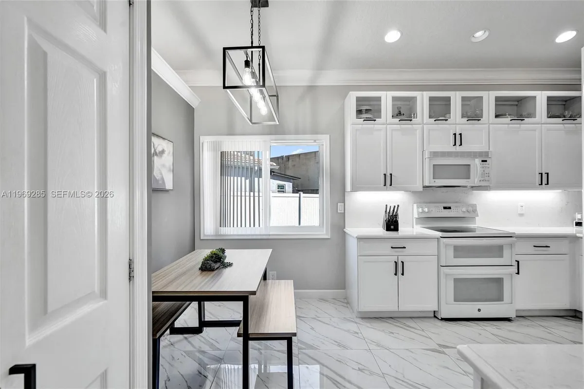 4072 NW 62nd Ct, Coconut Creek FL 33073