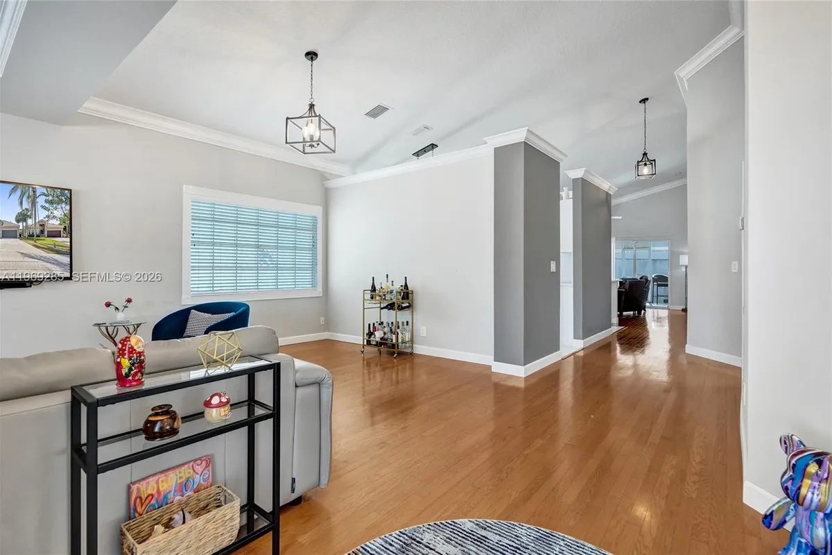 4072 NW 62nd Ct, Coconut Creek FL 33073