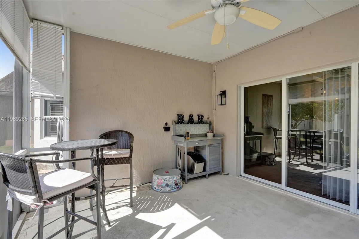 4072 NW 62nd Ct, Coconut Creek FL 33073
