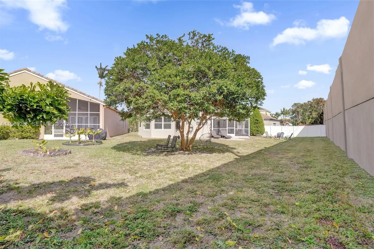 4072 NW 62nd Ct, Coconut Creek FL 33073