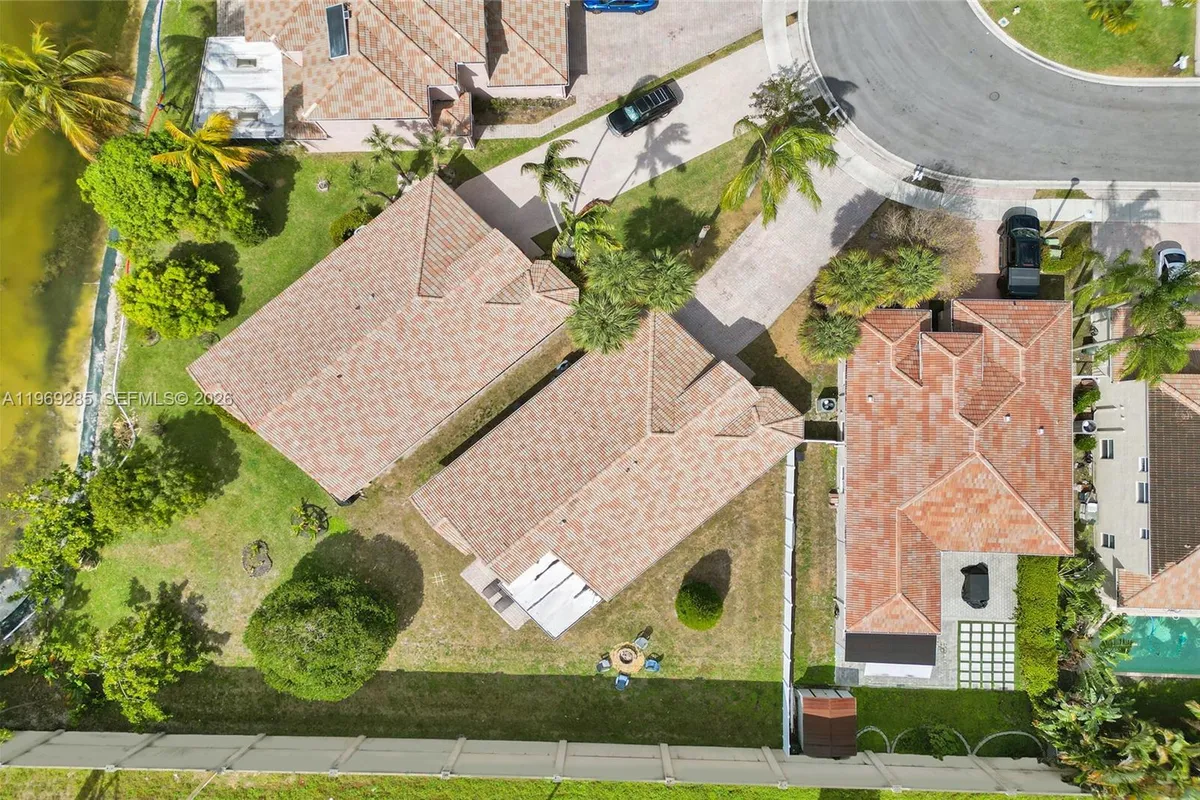 4072 NW 62nd Ct, Coconut Creek FL 33073