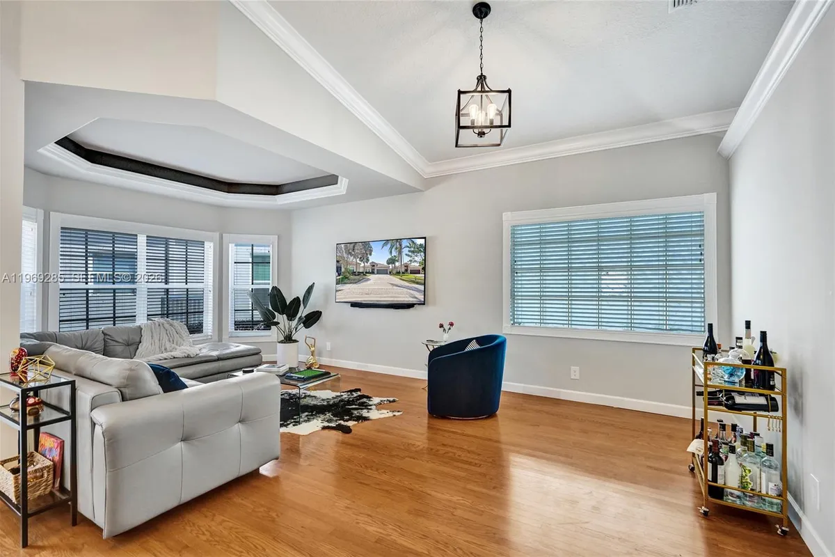 4072 NW 62nd Ct, Coconut Creek FL 33073