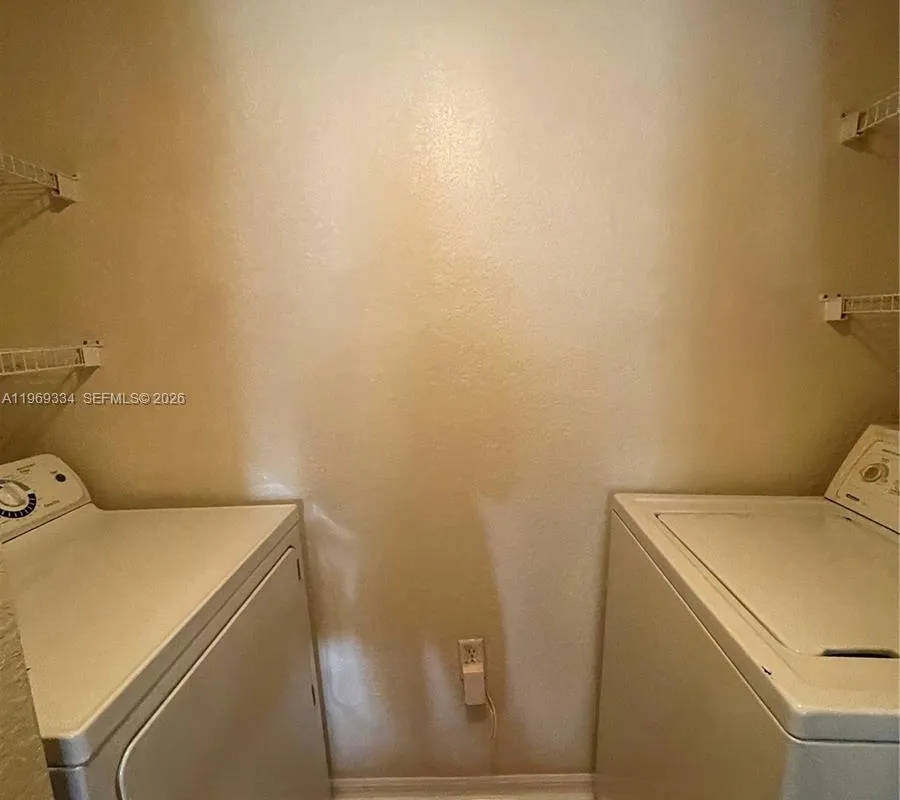 2305 Belmont Ln # 2305, North Lauderdale FL 33068