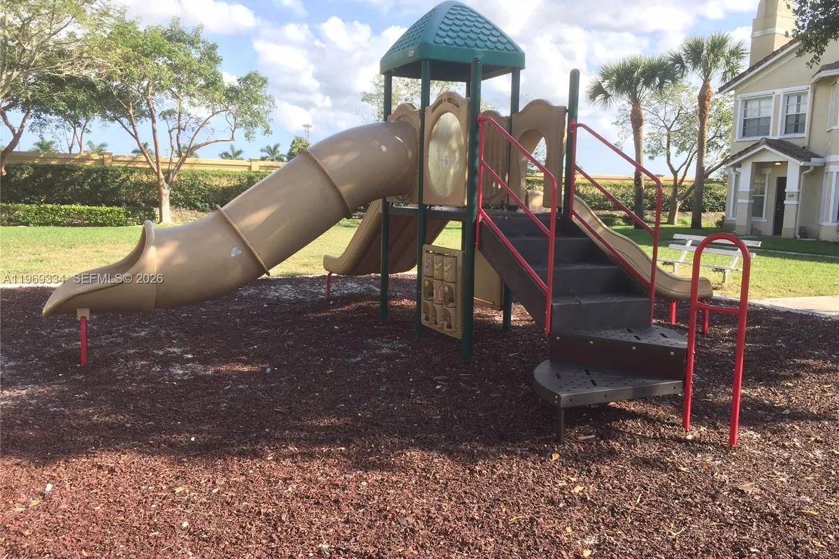 2305 Belmont Ln # 2305, North Lauderdale FL 33068