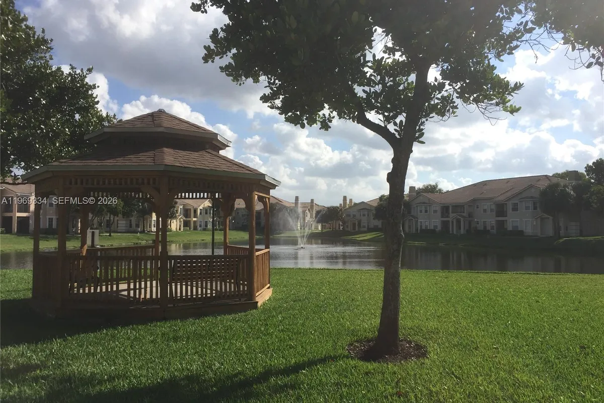 2305 Belmont Ln # 2305, North Lauderdale FL 33068