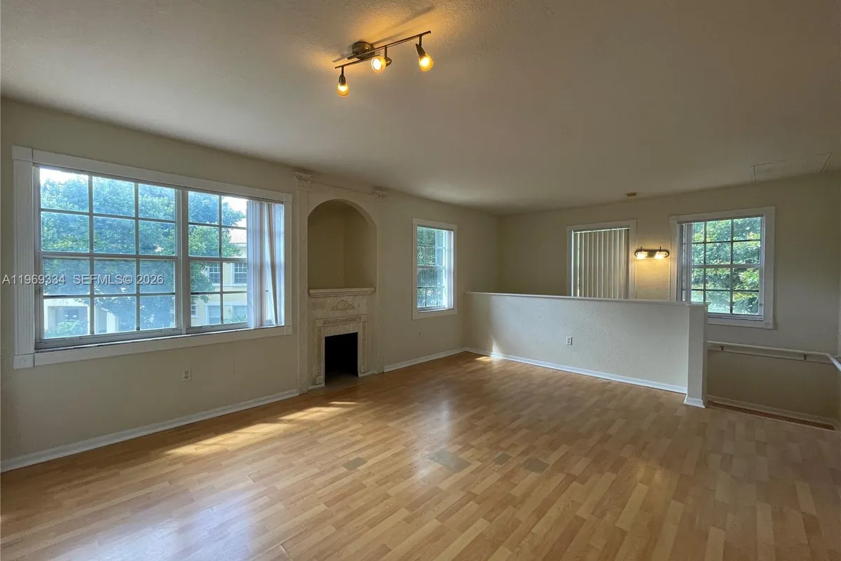 2305 Belmont Ln # 2305, North Lauderdale FL 33068