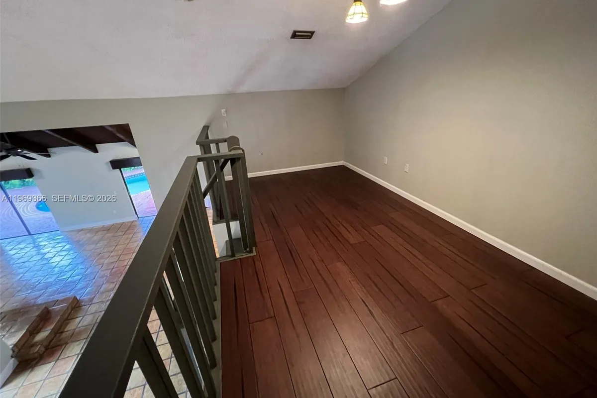 7512 SW 95th Pl, Miami FL 33173