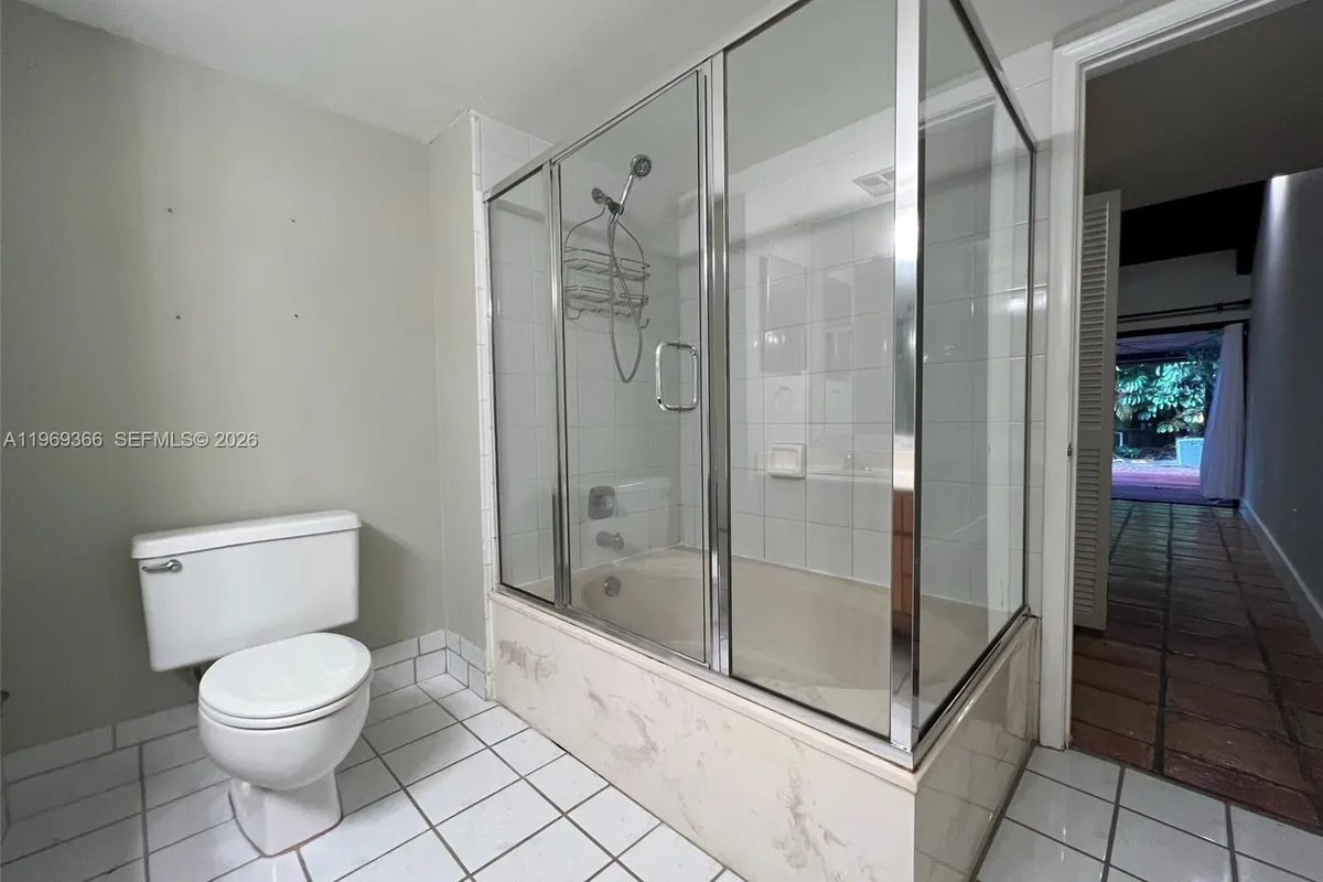 7512 SW 95th Pl, Miami FL 33173