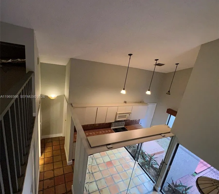 7512 SW 95th Pl, Miami FL 33173