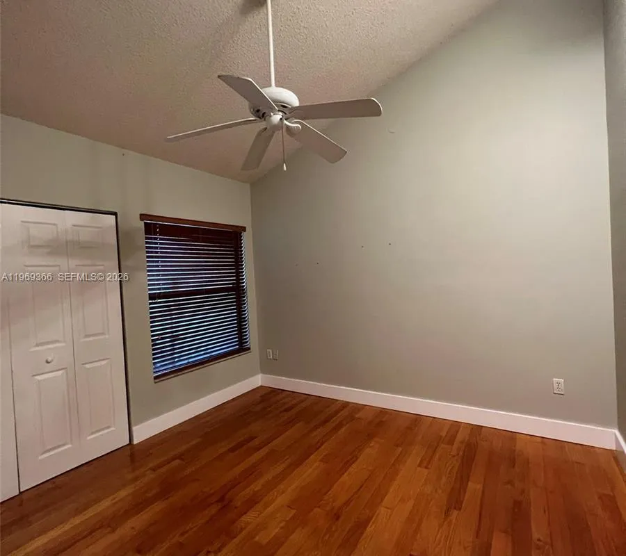 7512 SW 95th Pl, Miami FL 33173