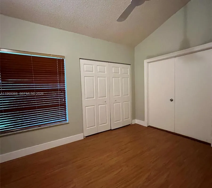 7512 SW 95th Pl, Miami FL 33173