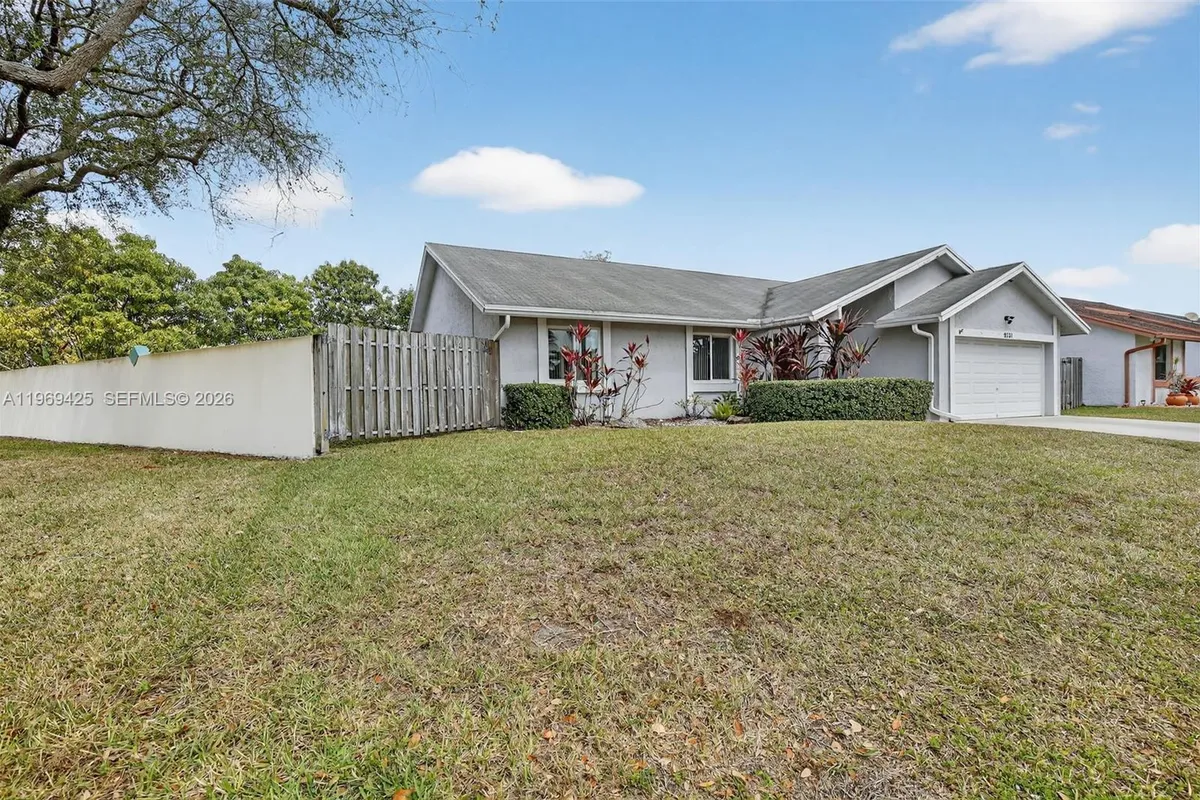 9731 NW 32nd Mnr, Sunrise FL 33351