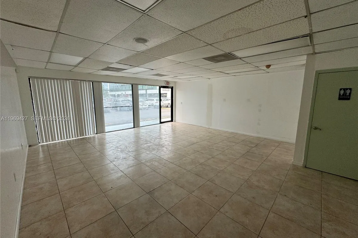 10550 NW 77th Ct # 111, Hialeah Gardens FL 33016