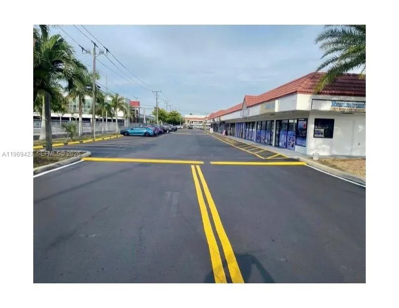 10550 NW 77th Ct # 111, Hialeah Gardens FL 33016