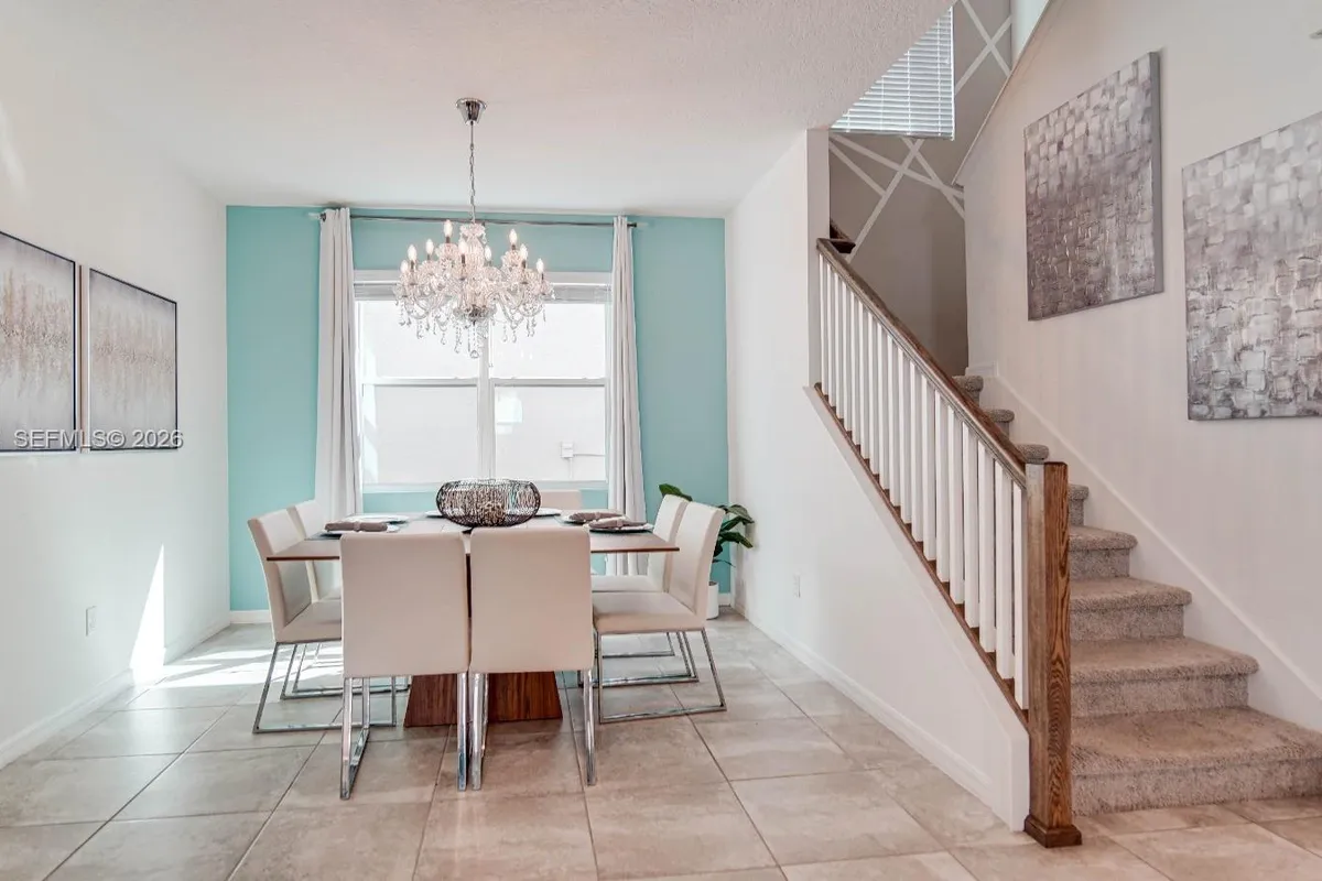 8911 Caroline Bay Court, Kissimmee FL 34747