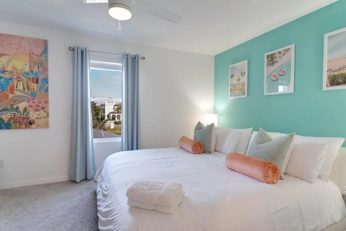 8911 Caroline Bay Court, Kissimmee FL 34747