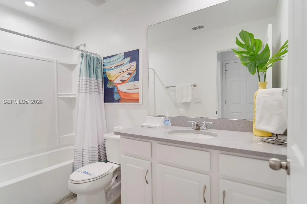 8911 Caroline Bay Court, Kissimmee FL 34747