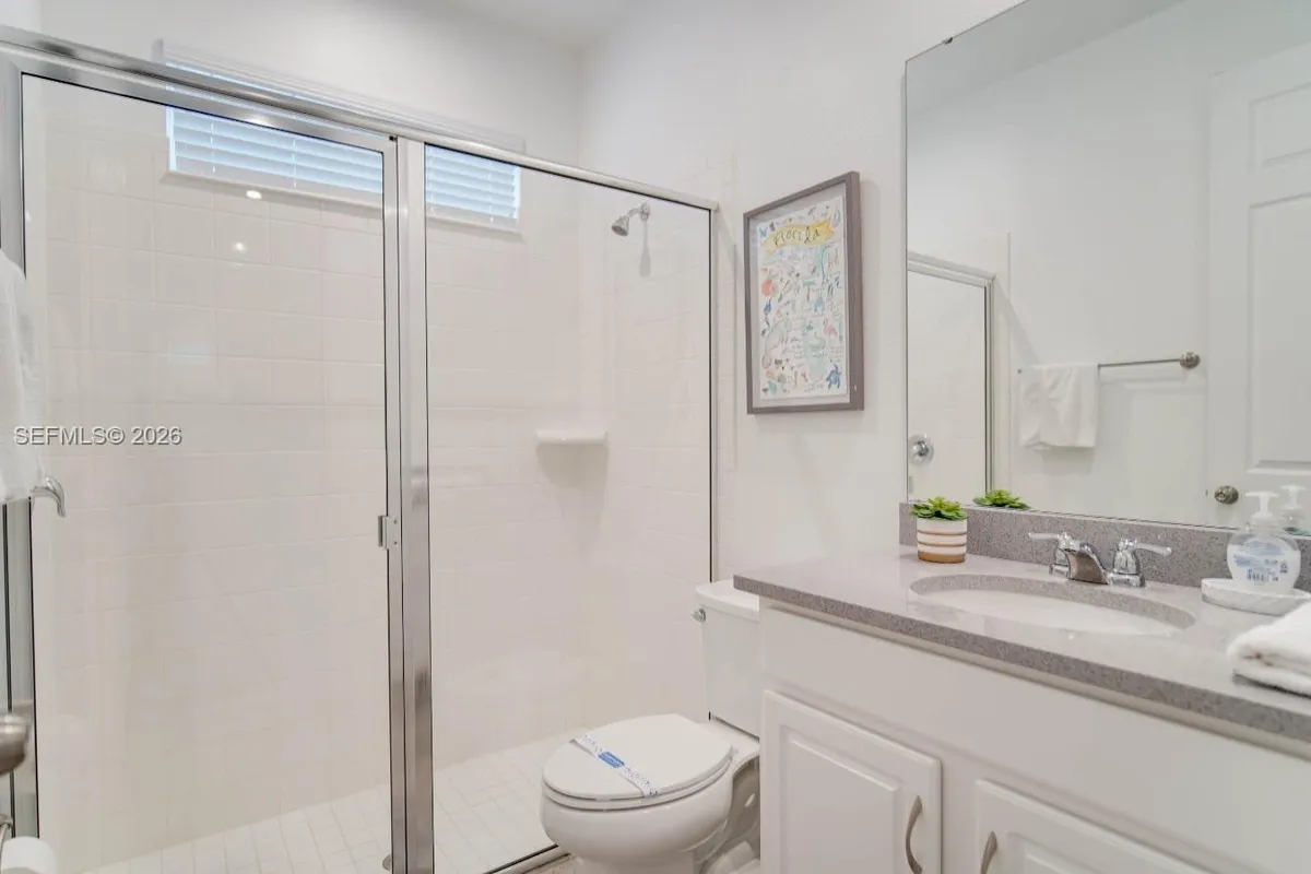 8911 Caroline Bay Court, Kissimmee FL 34747