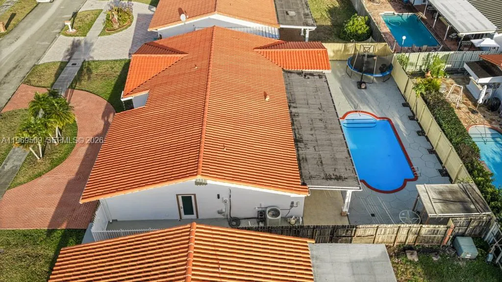 13170 SW 20th St, Miami FL 33175