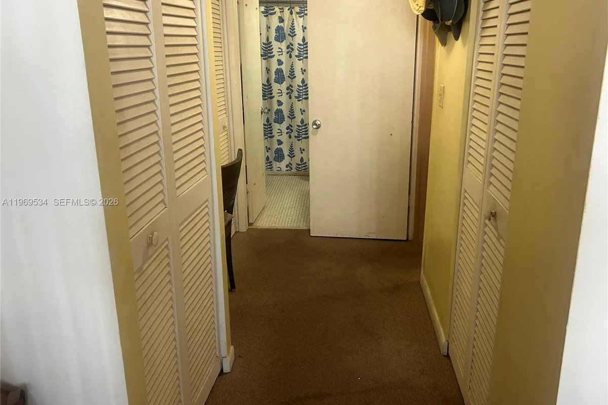 7118 Bonita Dr # 704, Miami Beach FL 33141