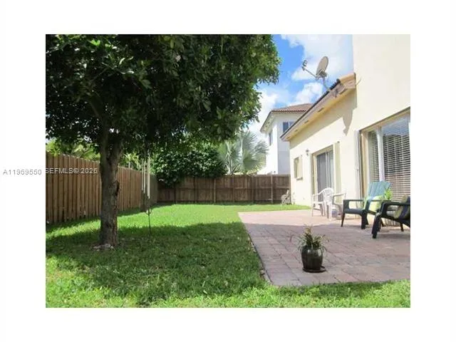 9468 SW 221st Ln, Cutler Bay FL 33190