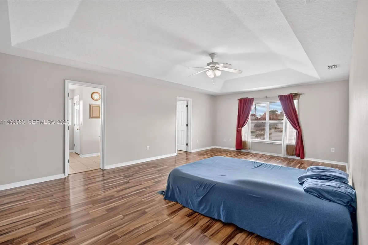 6762 NW Daffodil Ln, Port St. Lucie FL 34983