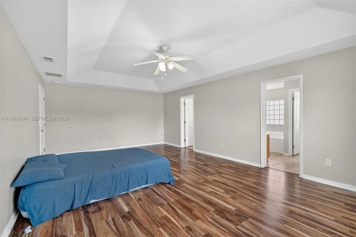 6762 NW Daffodil Ln, Port St. Lucie FL 34983