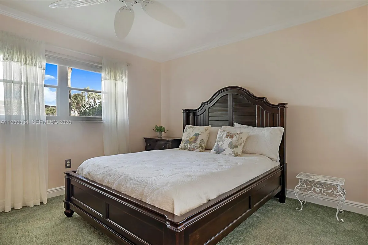 100 Intracoastal Pl # 102, Jupiter FL 33469