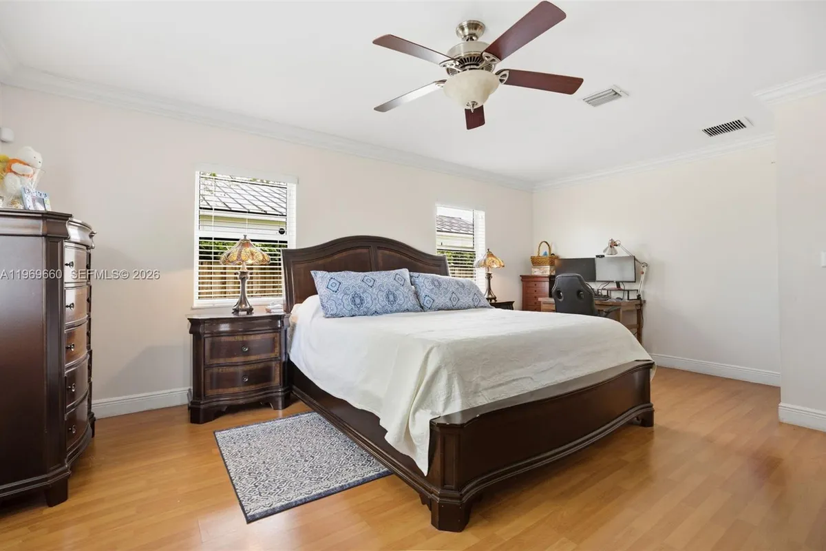 5851 SW 15th St, West Miami FL 33144