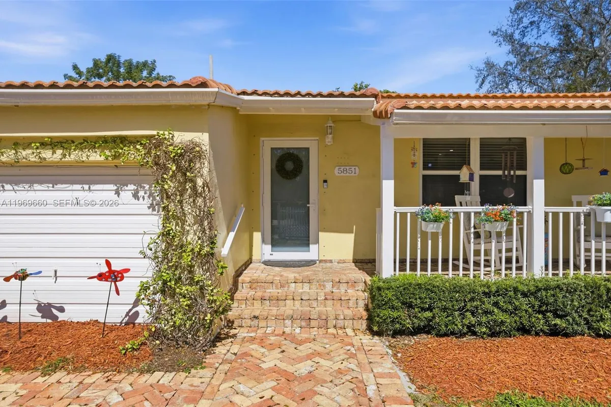 5851 SW 15th St, West Miami FL 33144