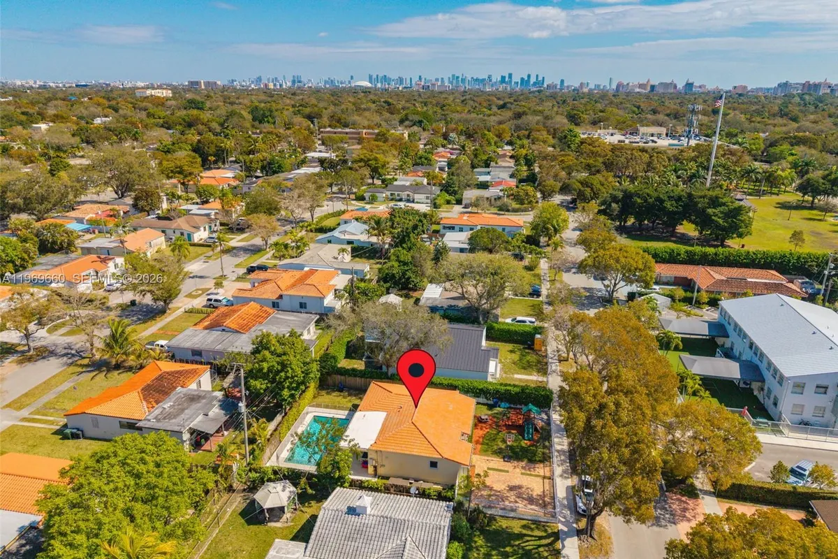 5851 SW 15th St, West Miami FL 33144