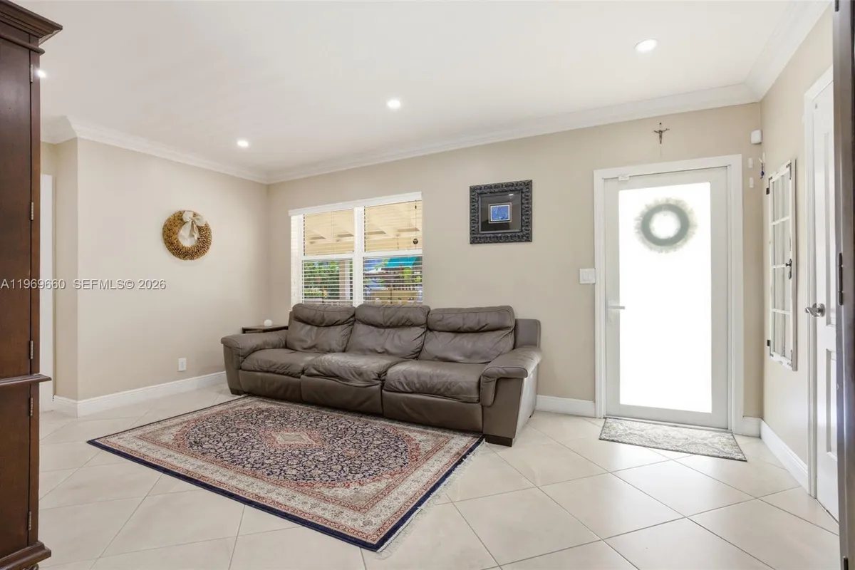 5851 SW 15th St, West Miami FL 33144