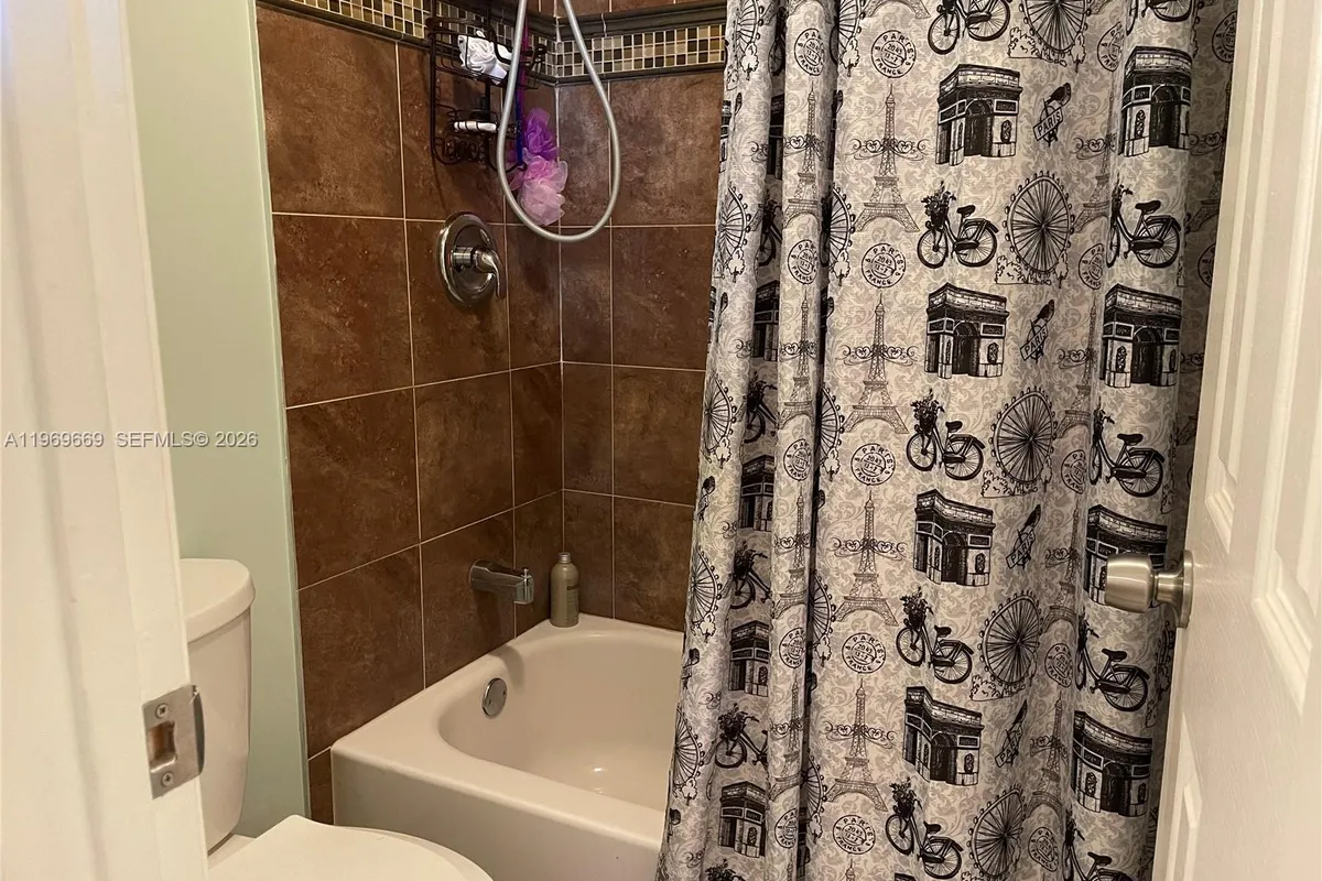 3699 N Carambola Cir N # 2837, Coconut Creek FL 33066