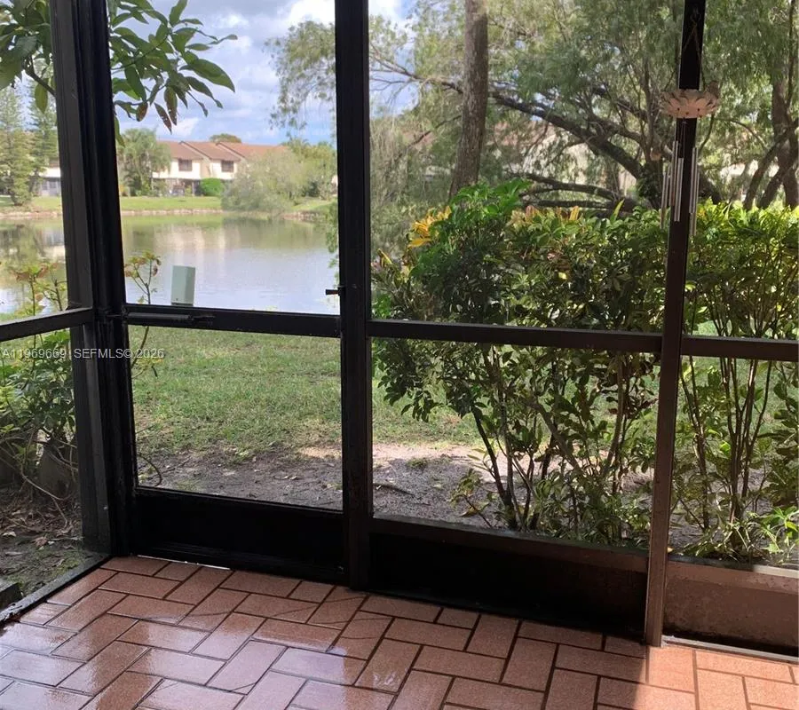 3699 N Carambola Cir N # 2837, Coconut Creek FL 33066