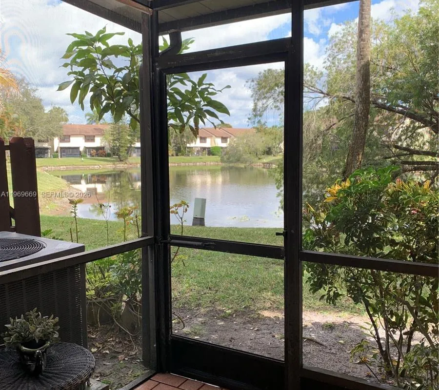 3699 N Carambola Cir N # 2837, Coconut Creek FL 33066