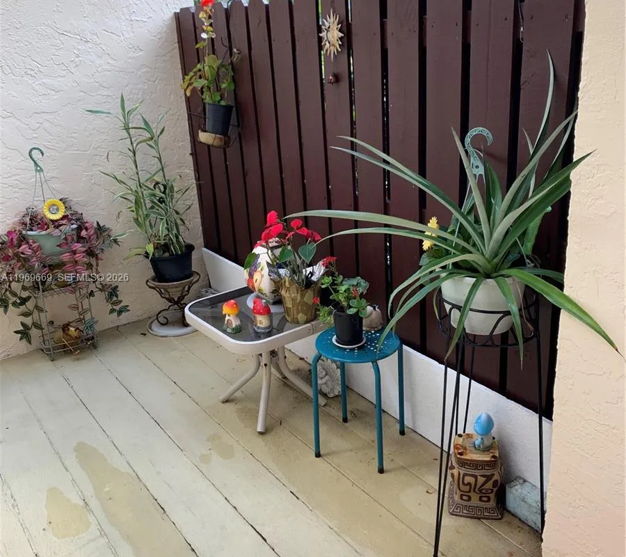 3699 N Carambola Cir N # 2837, Coconut Creek FL 33066