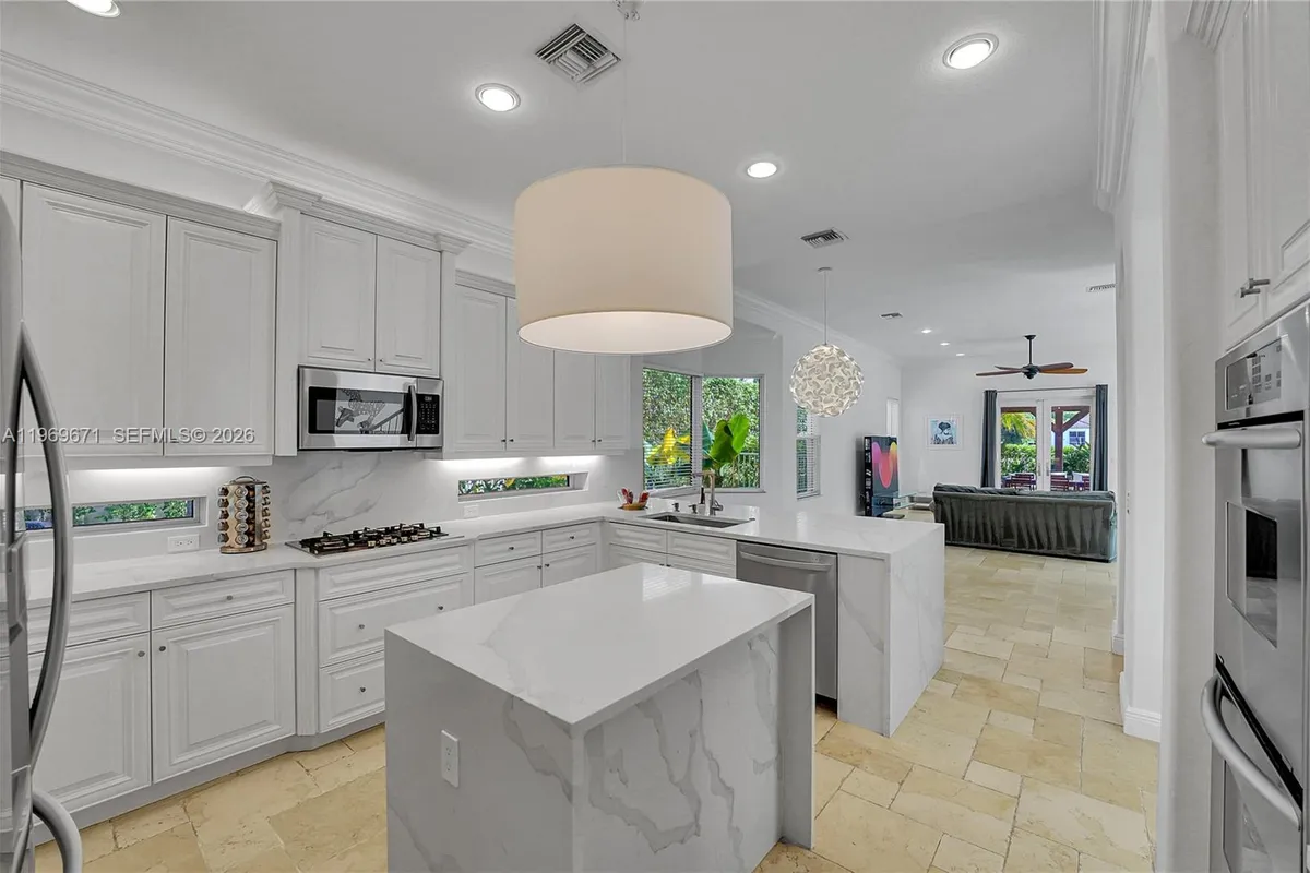 12486 World Cup Ln, Wellington FL 33414