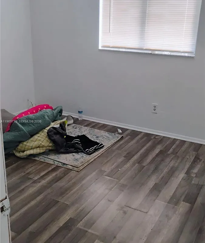 1404 SE 19TH St., Cape Coral FL 33990