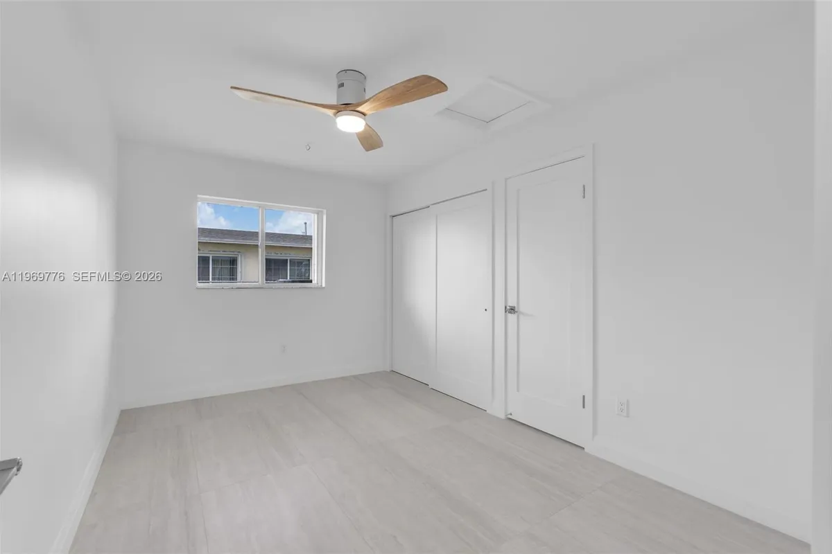 9990 Broad Channel Dr, Cutler Bay FL 33157