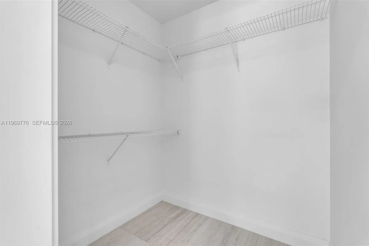 9990 Broad Channel Dr, Cutler Bay FL 33157