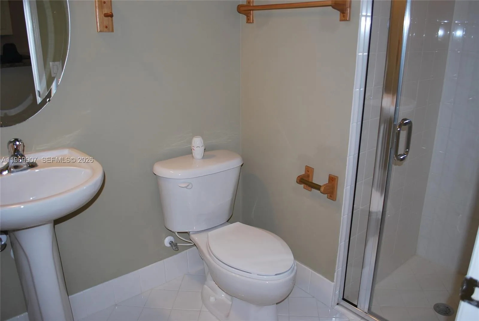 22200 SW 93rd Pl, Cutler Bay FL 33190