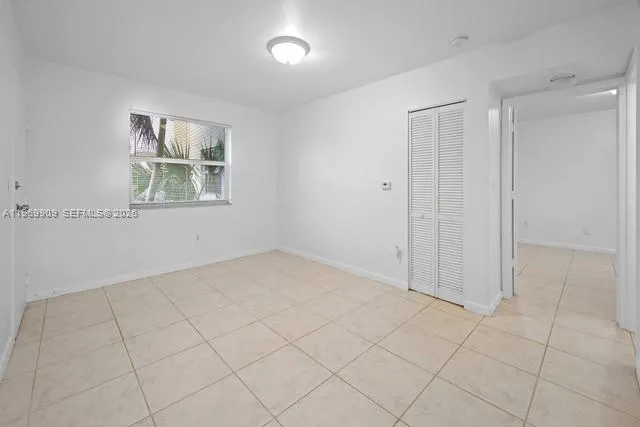 577 NE 82nd St # 14, Miami FL 33138